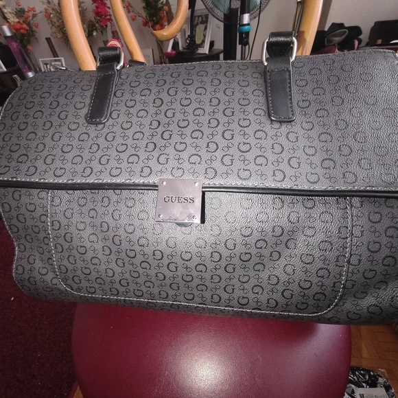 GUESS Gray Monogram Handbag - Picture 3 of 5